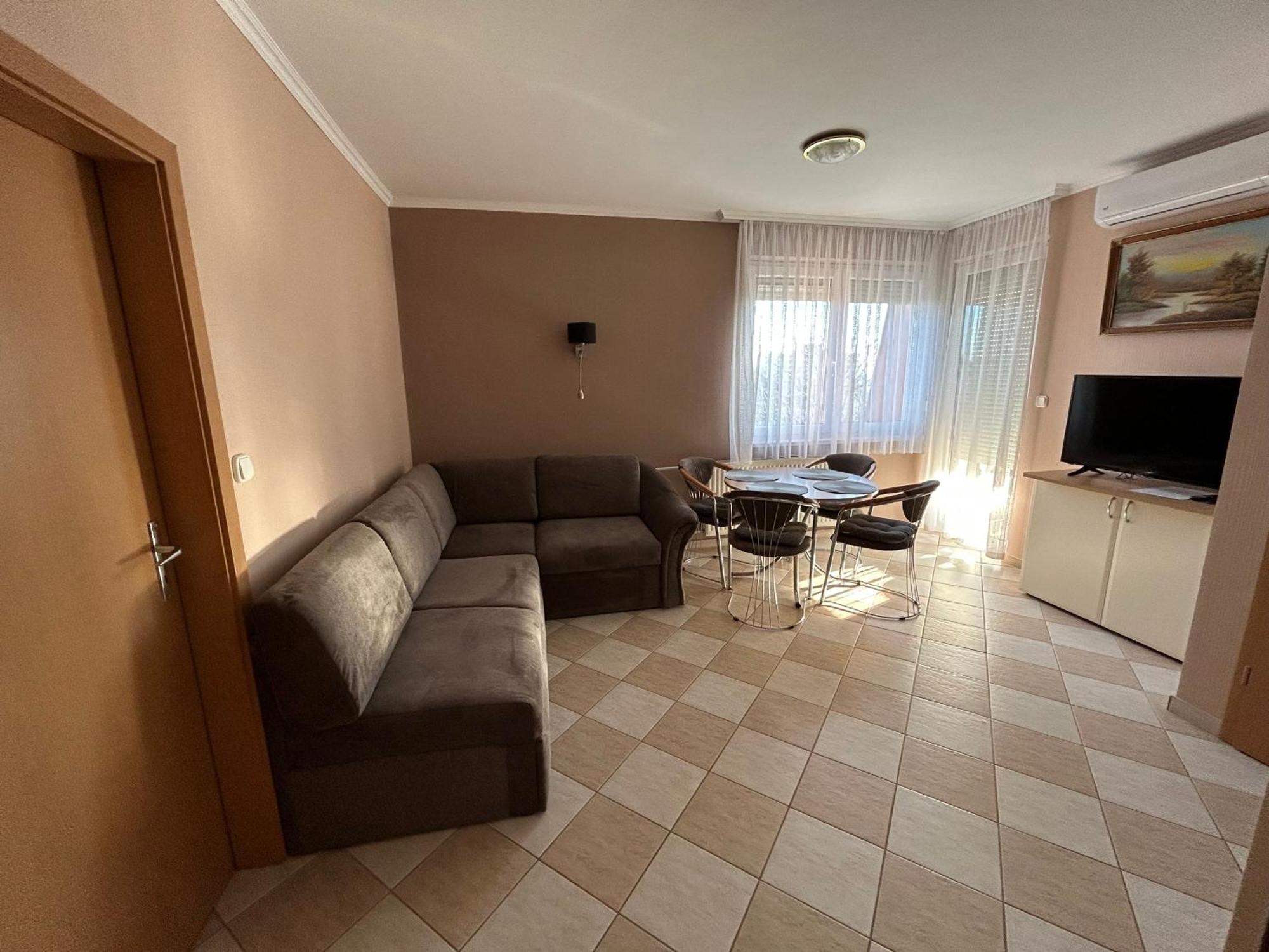 Jozsef Apartments House زلاكاروس المظهر الخارجي الصورة
