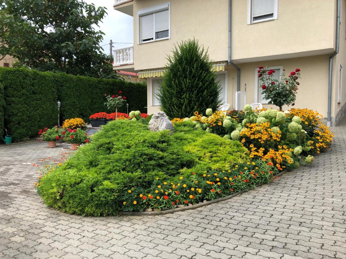 Jozsef Apartments House زلاكاروس المظهر الخارجي الصورة